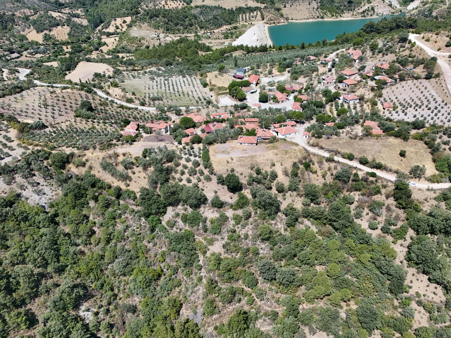 İzmir Bergama Gültepe 101/130 Nolu Parsel - Görsel 1